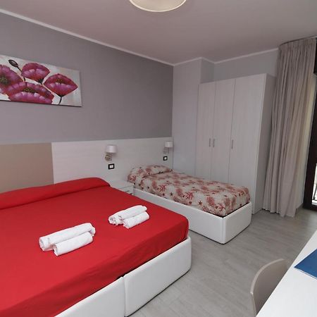 チェントラ Meuble Leonetti Bed & Breakfast エクステリア 写真