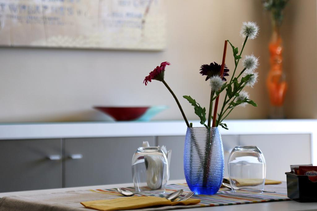 チェントラ Meuble Leonetti Bed & Breakfast エクステリア 写真