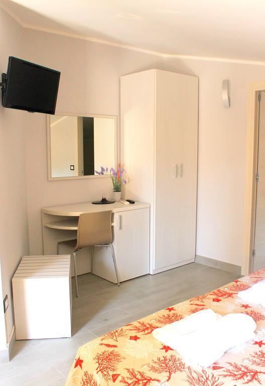 チェントラ Meuble Leonetti Bed & Breakfast エクステリア 写真