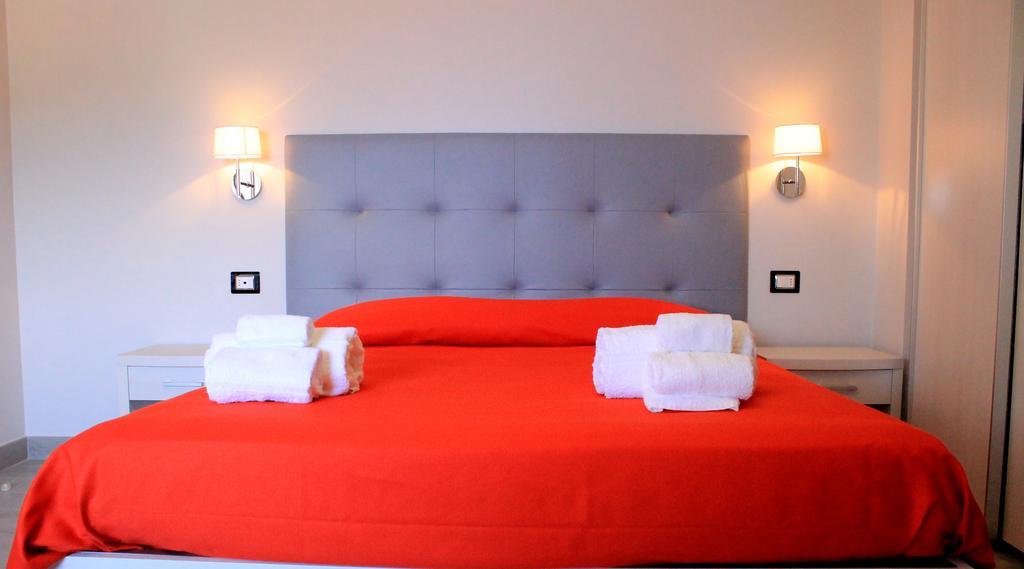 チェントラ Meuble Leonetti Bed & Breakfast エクステリア 写真