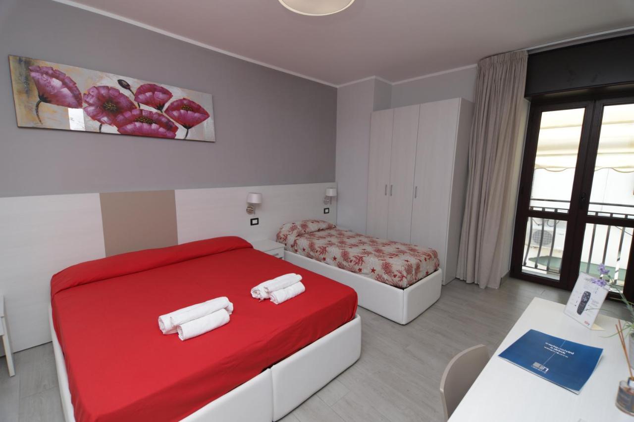 チェントラ Meuble Leonetti Bed & Breakfast エクステリア 写真