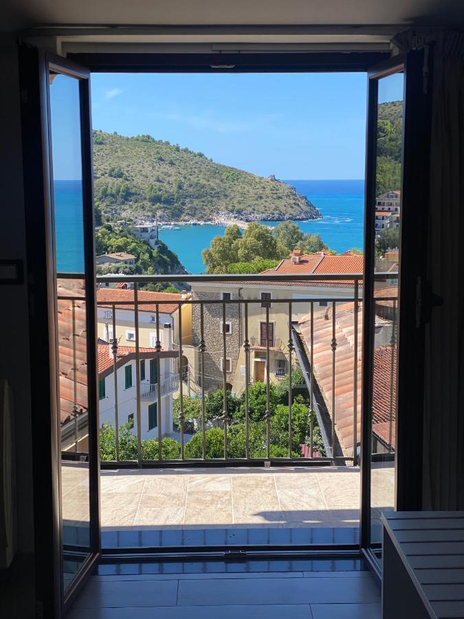 チェントラ Meuble Leonetti Bed & Breakfast エクステリア 写真