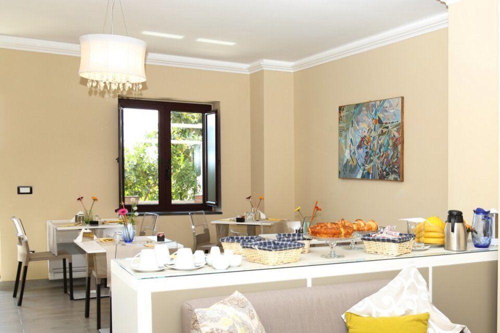 チェントラ Meuble Leonetti Bed & Breakfast エクステリア 写真